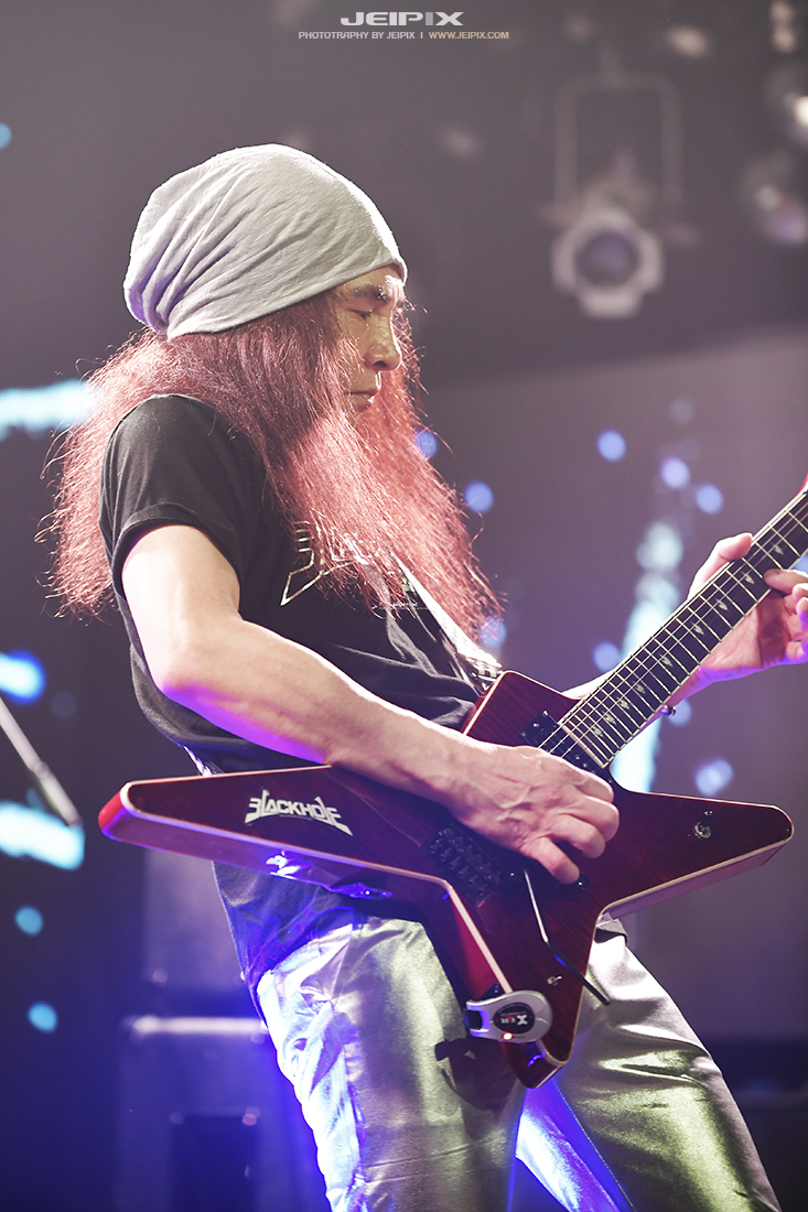 RH_LIVE_99.jpg