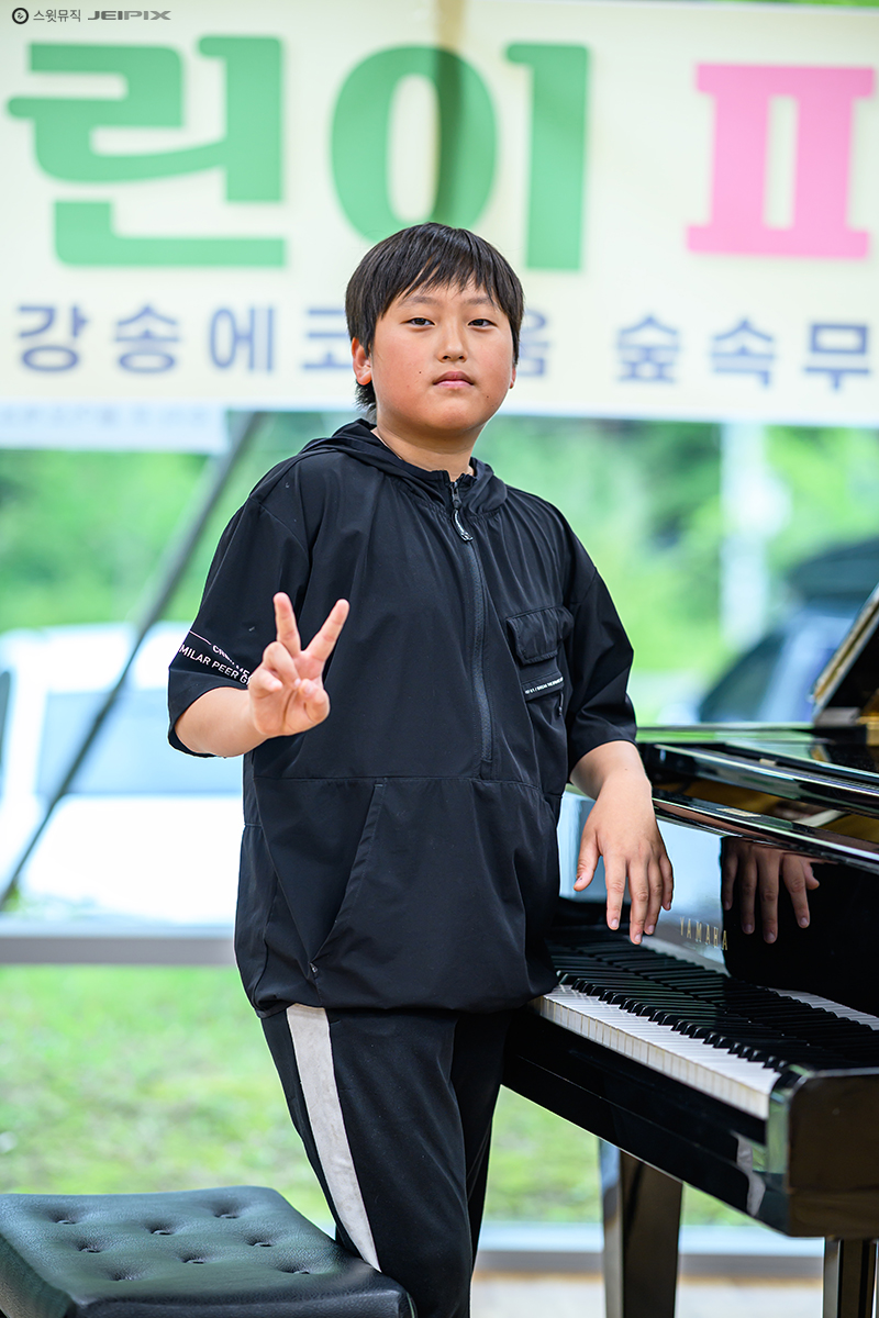 Uljin_Piano_044_Web.jpg