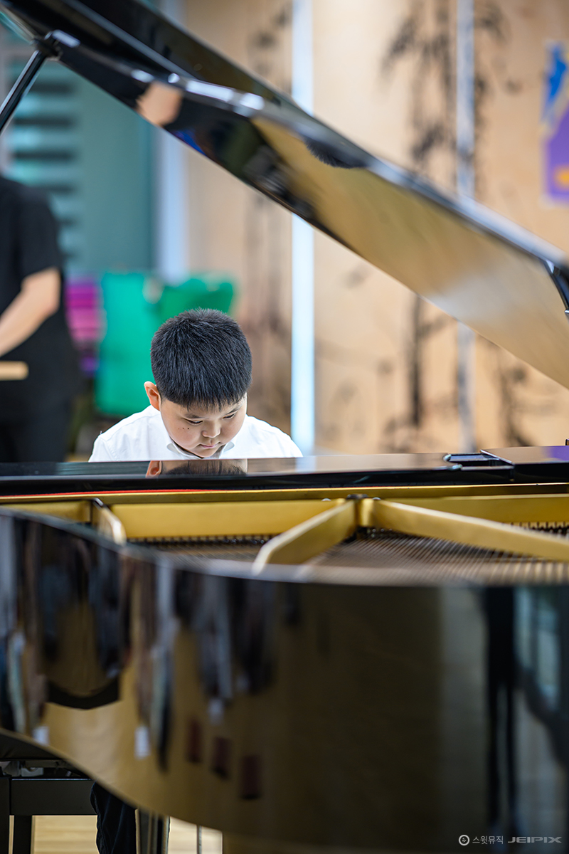 Uljin_Piano_012_Web.jpg
