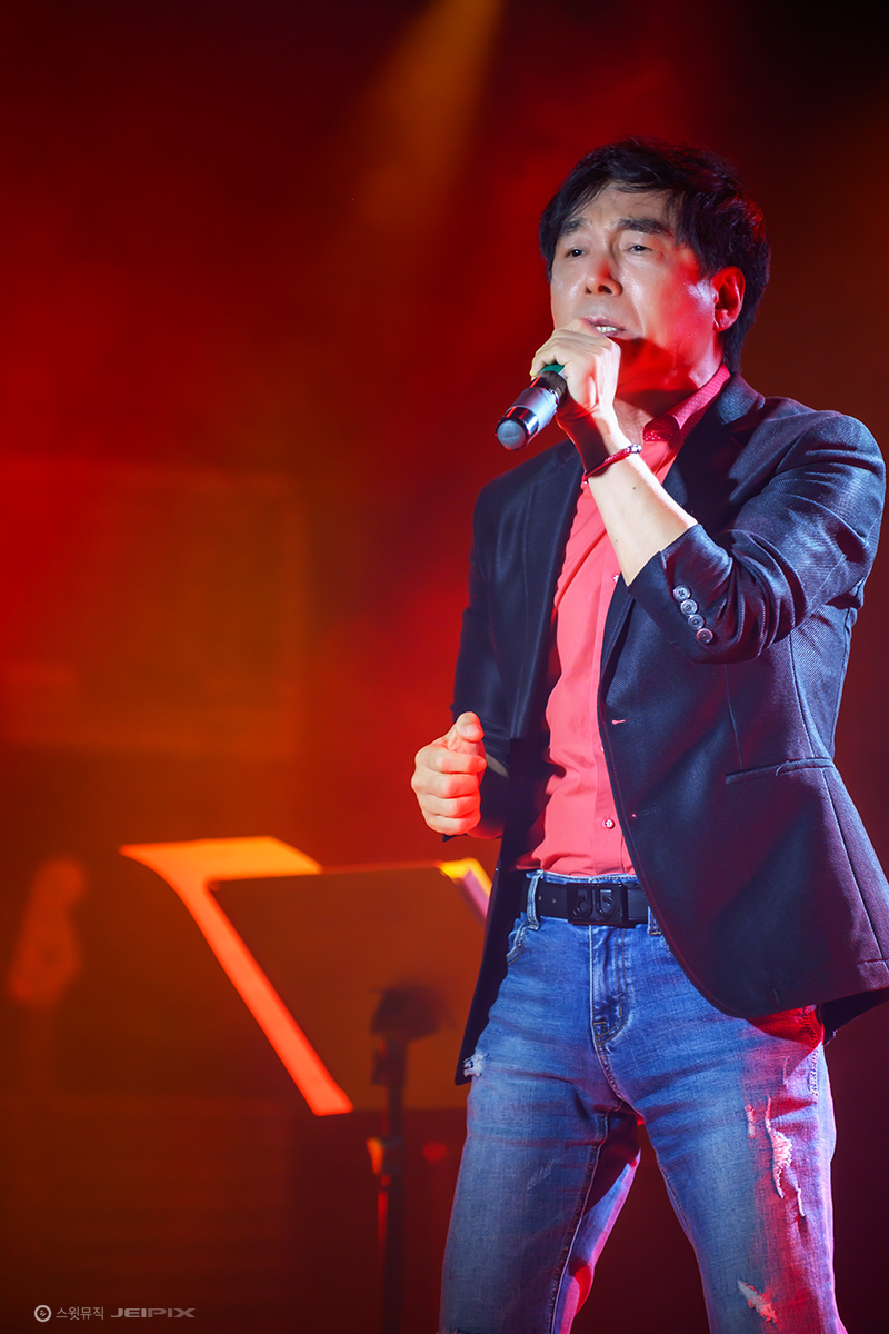 KJM_026_Web.jpg