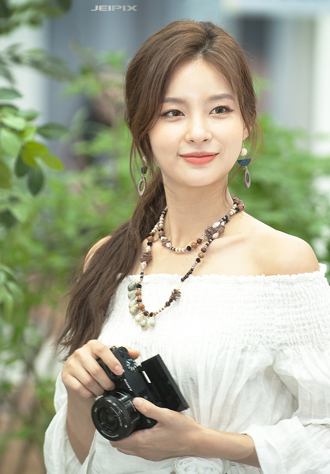 PNI_A_04.jpg