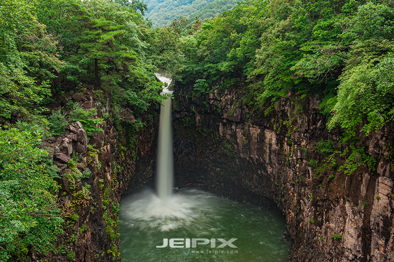 JPXSTP-00126.jpg