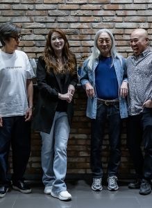 신촌블루스 대기실 단체사진